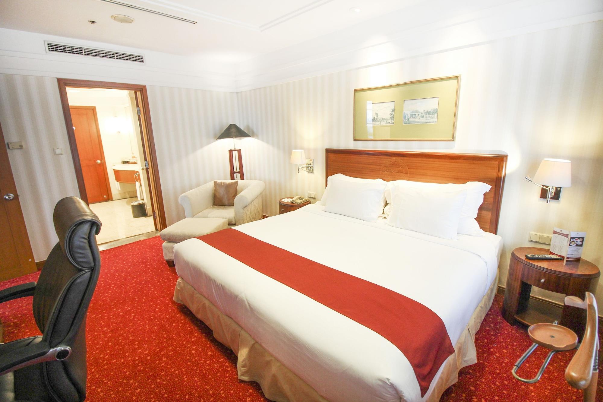 Redtop Hotel & Convention Center Jakarta Extérieur photo