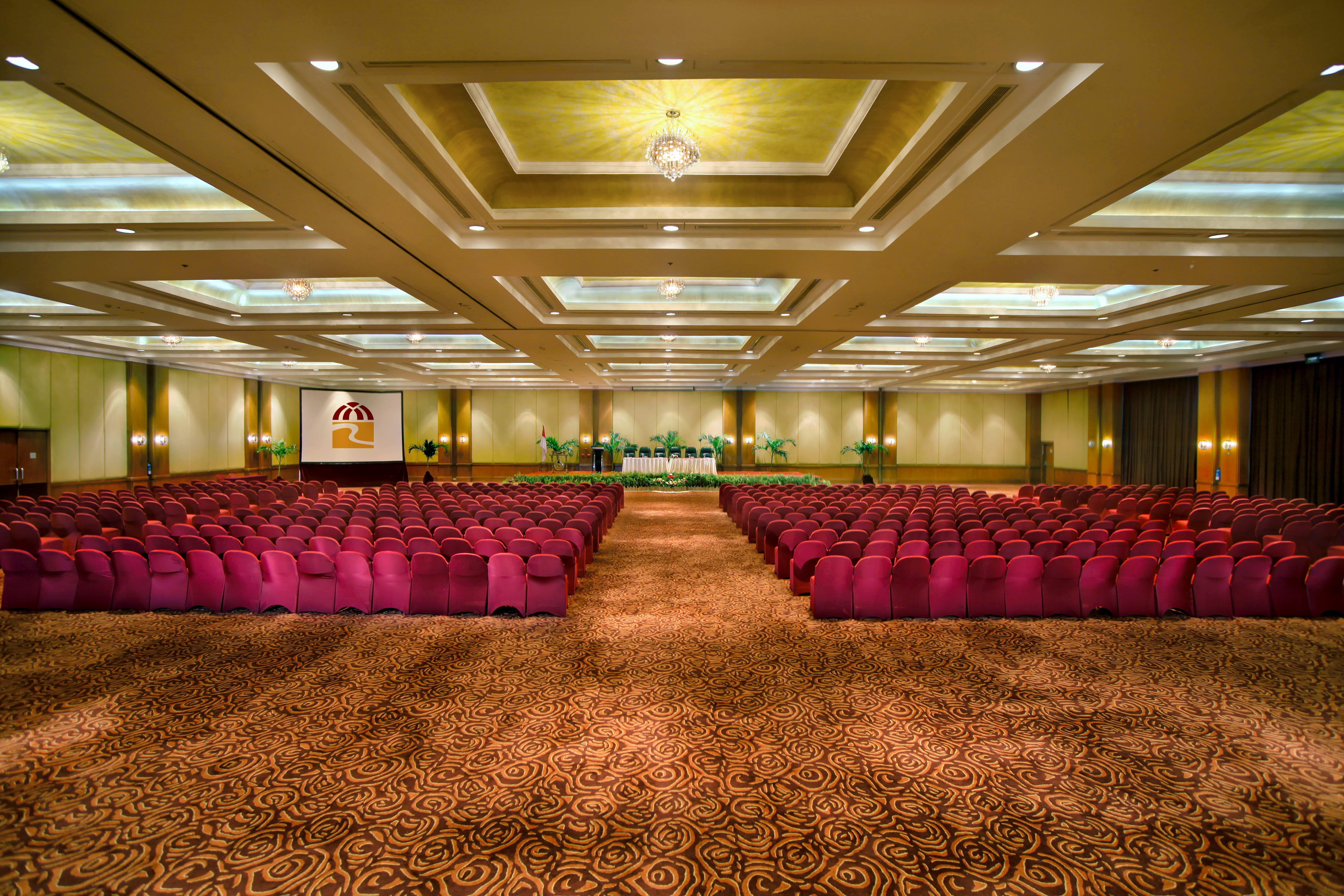 Redtop Hotel & Convention Center Jakarta Extérieur photo